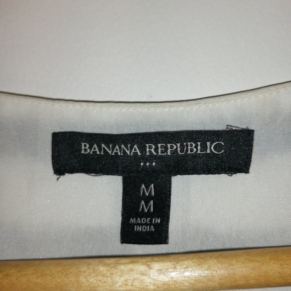 Banana RÉPUBLIC STRIPPED CAMISOLE SIZE MEDIUM - Picture 2 of 3